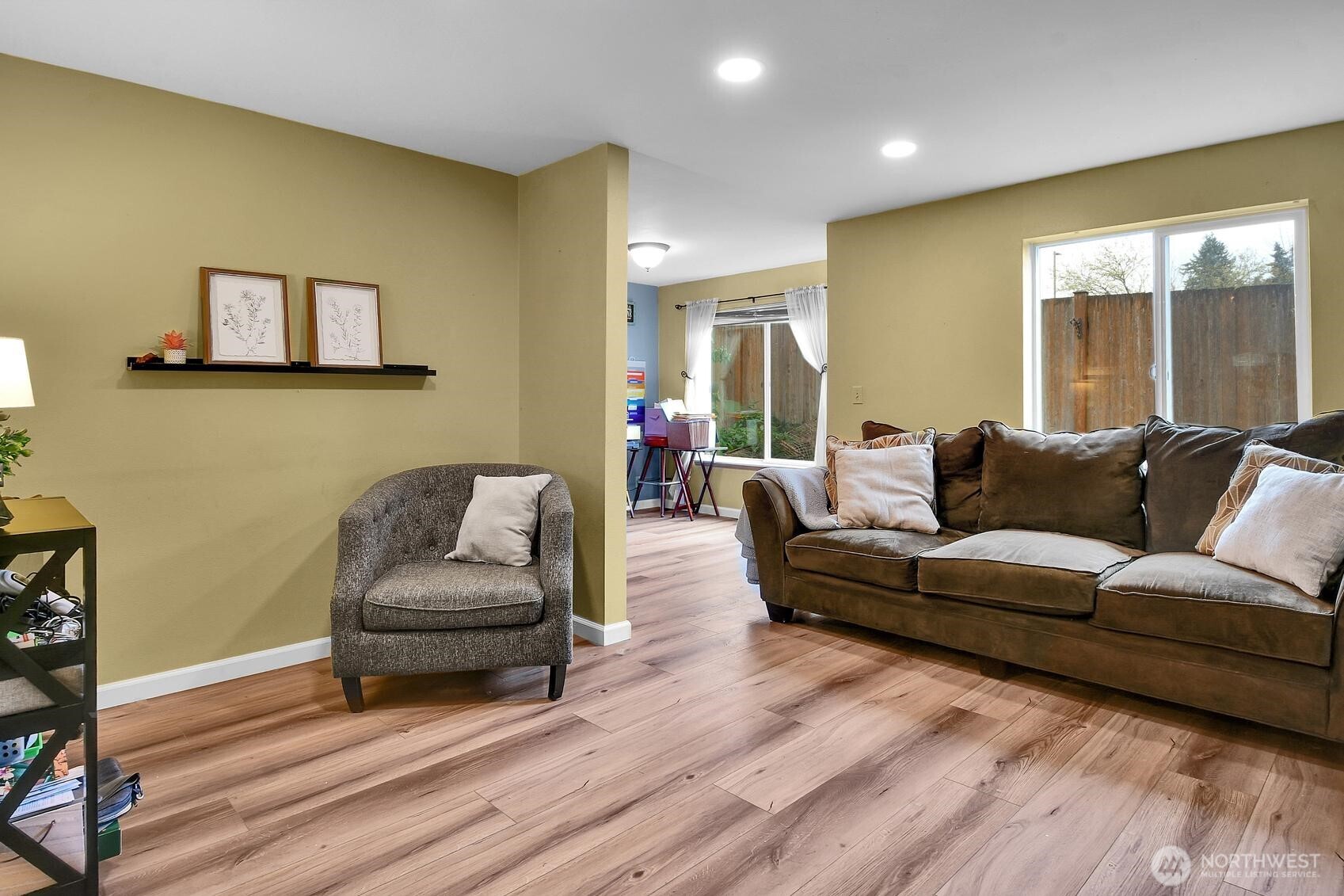 21225 76th Avenue West, Unit A4 Edmonds, WA 98026 - Photo 4 of 19