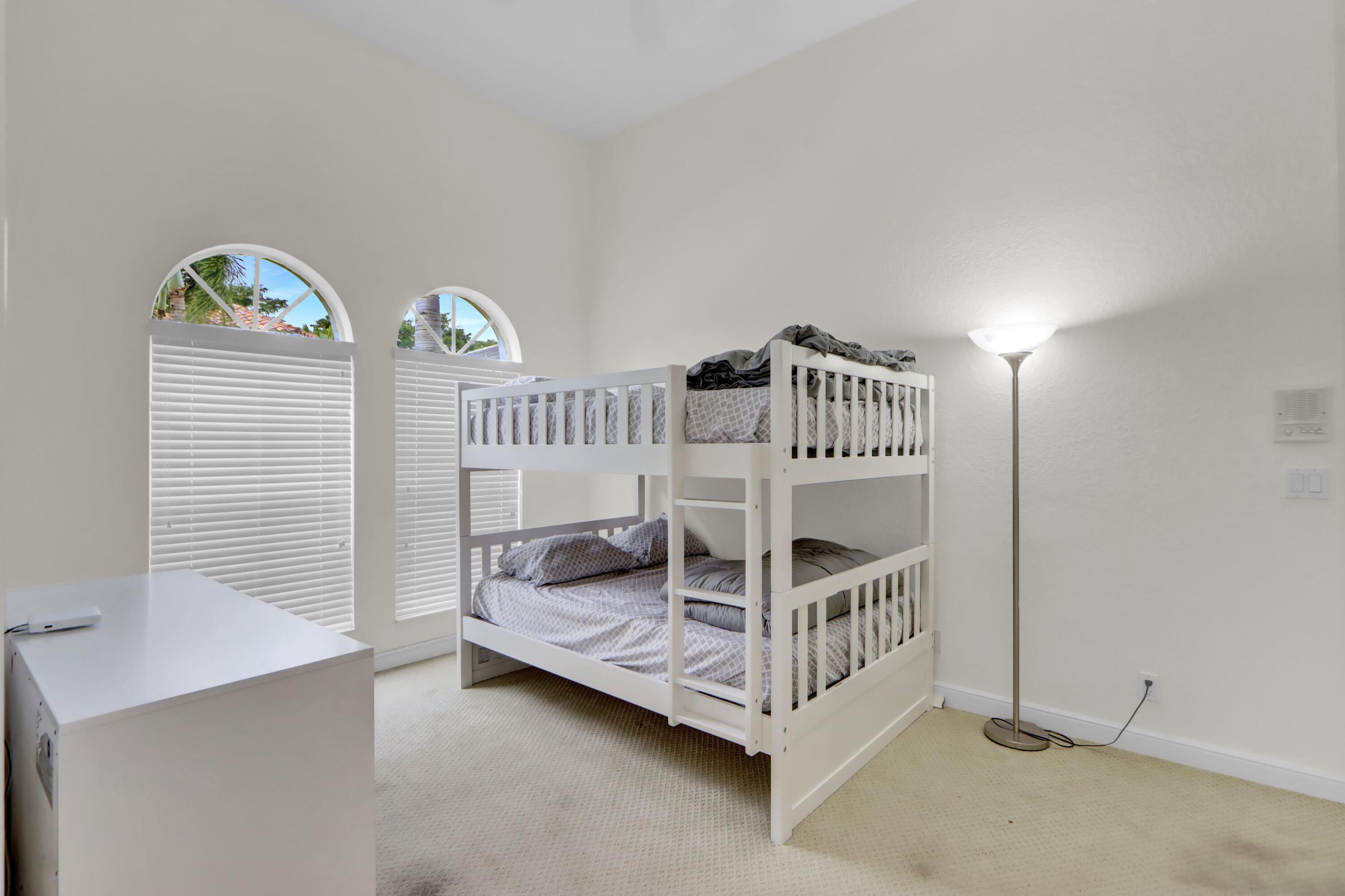 6564 Somerset Circle Boca Raton, FL 33496 - Photo 13 of 39