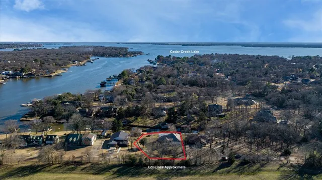 $839,000 | 116 1st Oak Drive, Enchanted Oaks, TX 75156