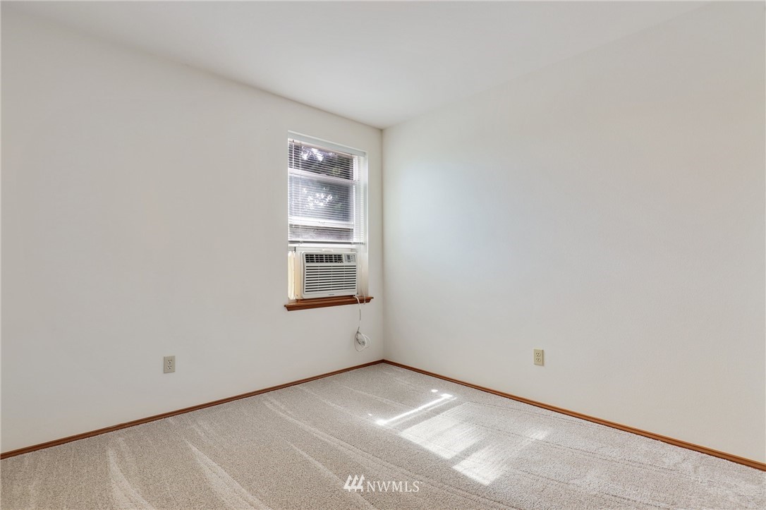 18105 Pendleton Street Southwest Rochester, WA 98579 - Photo 13 of 25