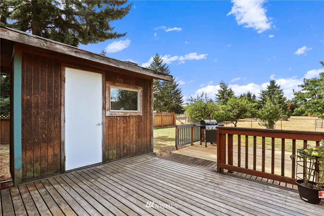 18105 Pendleton Street Southwest Rochester, WA 98579 - Photo 21 of 25
