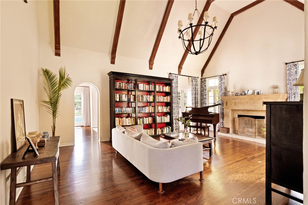 2454 Ridgeway Road San Marino, CA 91108 - Photo 5 of 34 LIVING ROOM 2