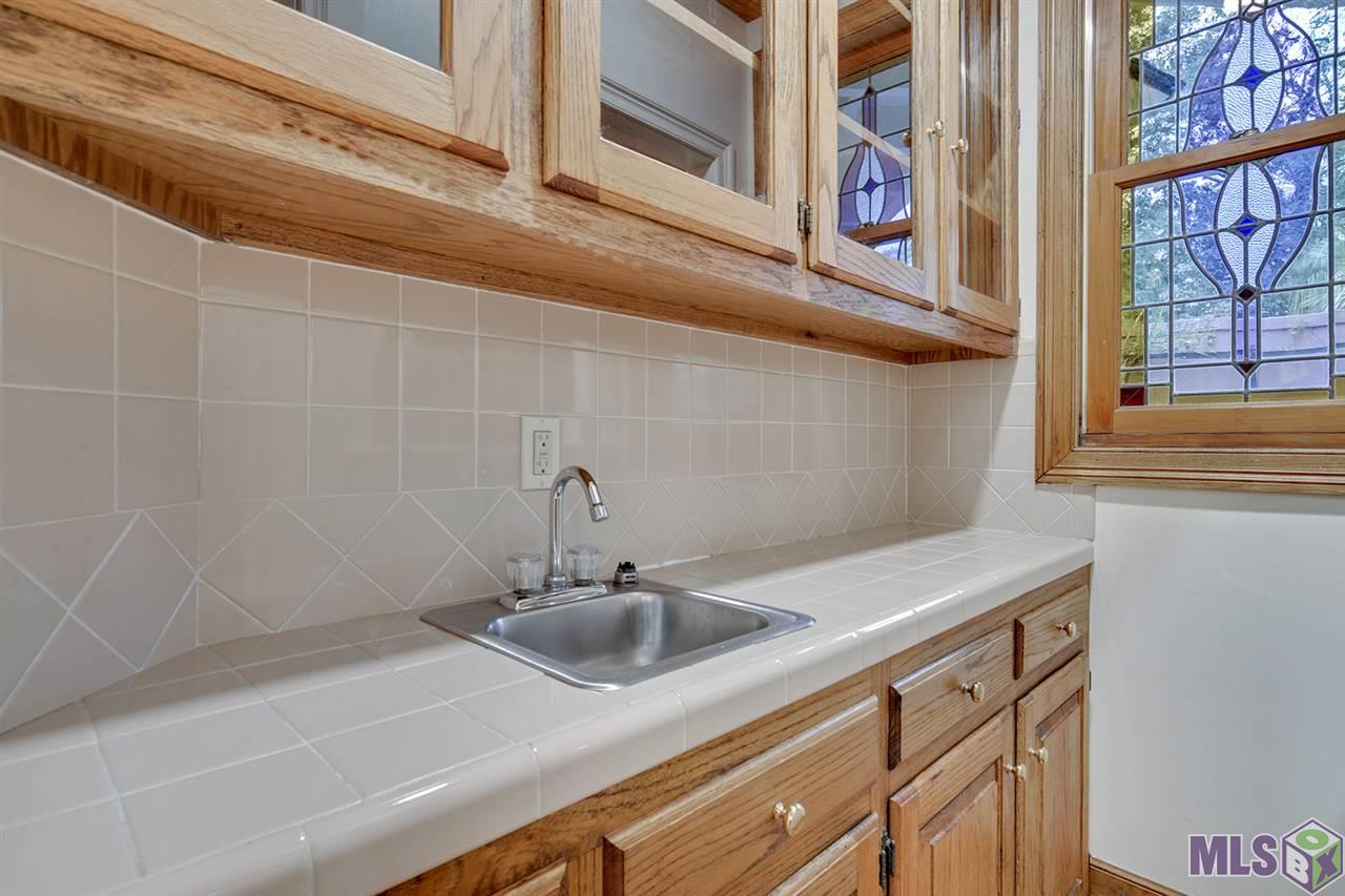 1642 Hideaway Court Baton Rouge, LA 70806 - Photo 14 of 27 Gallery Image 14