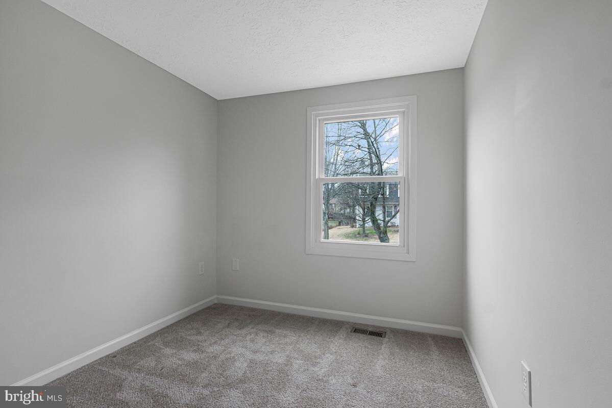 6307 Willow Way Clinton, MD 20735 - Photo 23 of 31