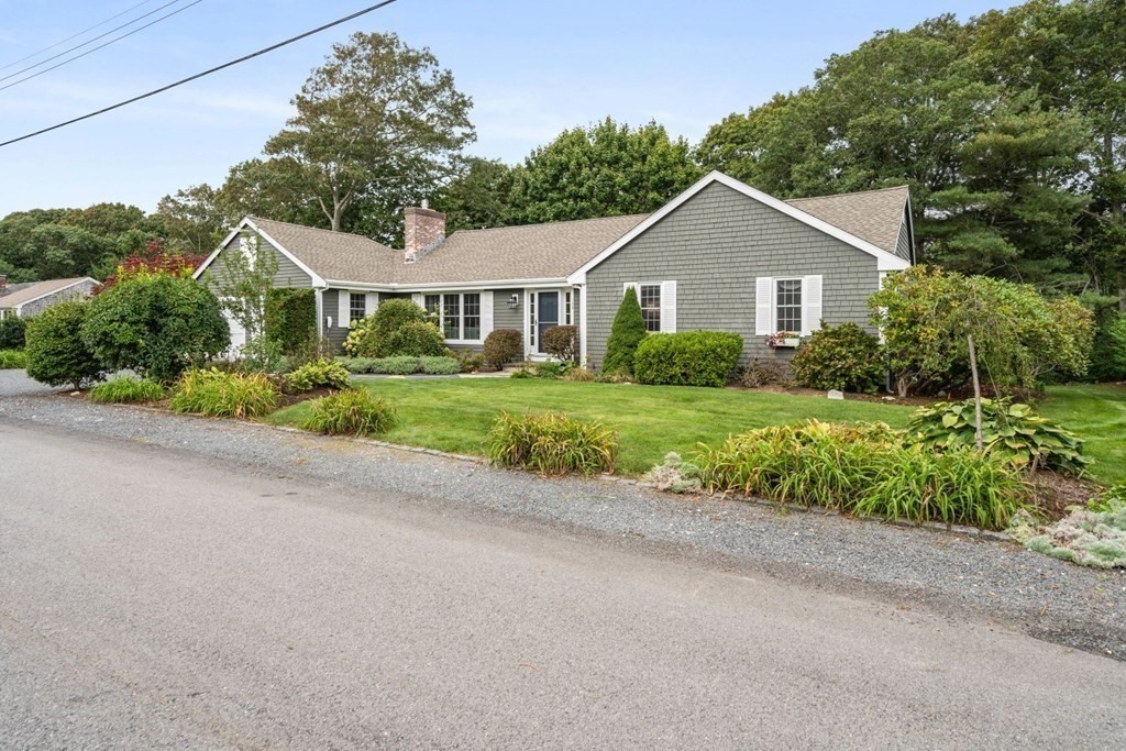 123 Elgin Road Pocasset, MA 02559 - Photo 2 of 41