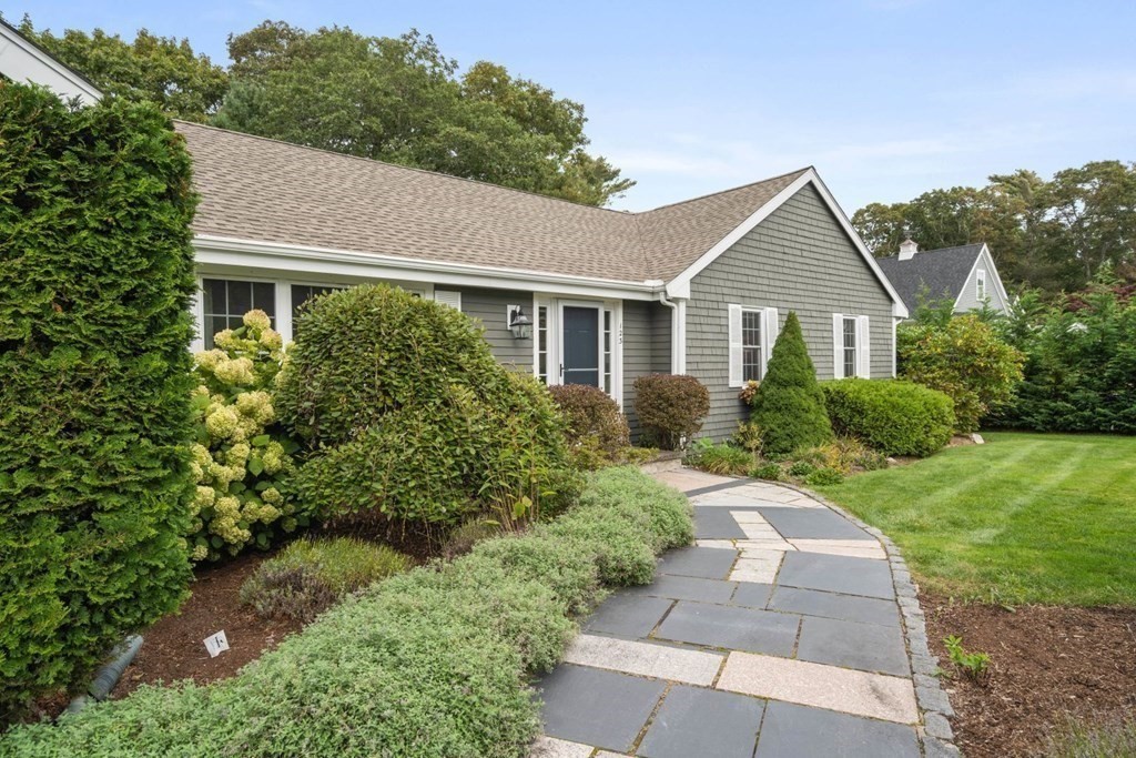 123 Elgin Road Pocasset, MA 02559 - Photo 3 of 41