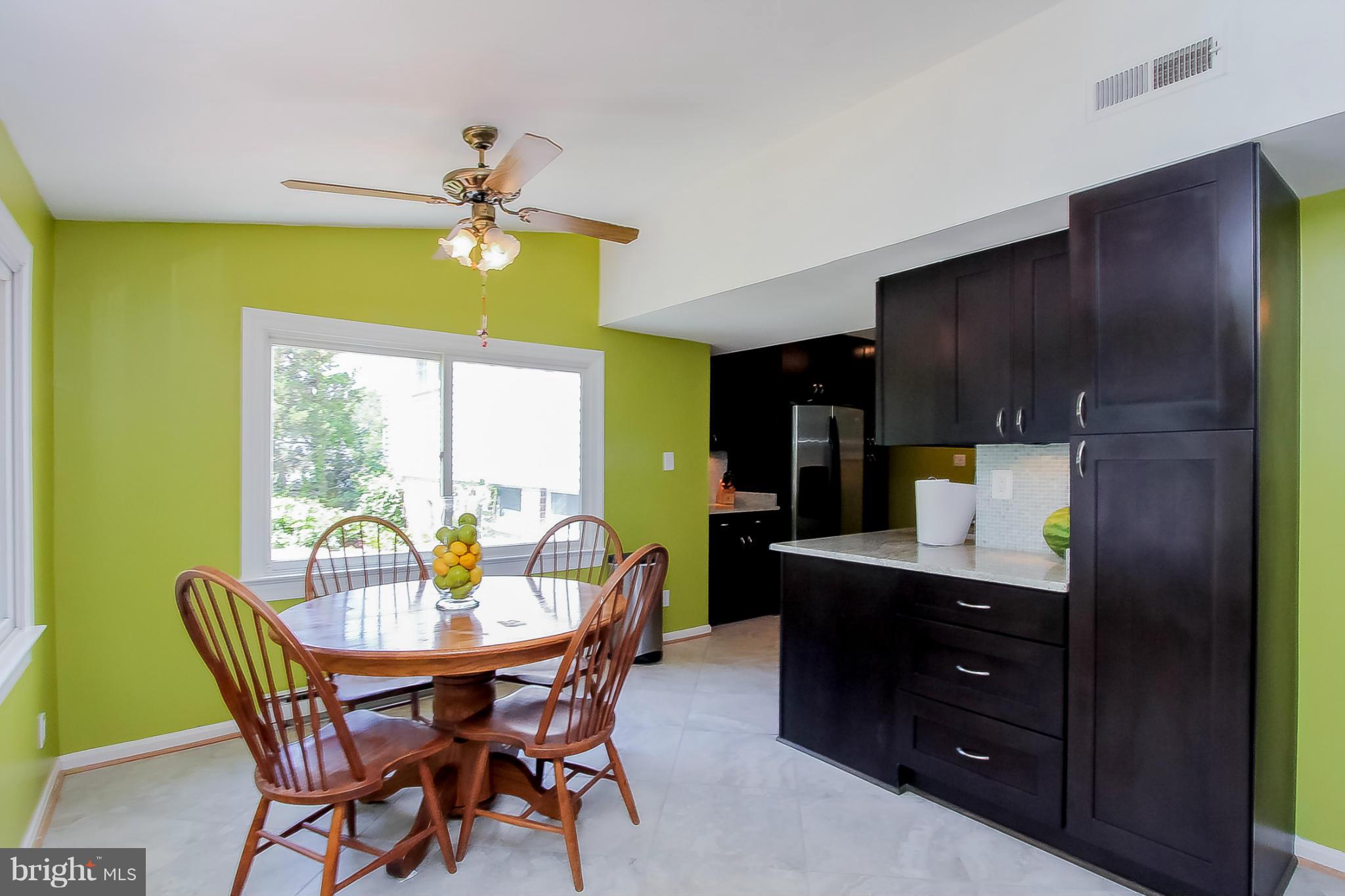 6729 Hopewell Avenue Springfield, VA 22151 - Photo 10 of 28 Kitchen