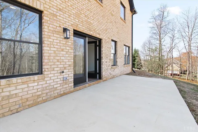 $999,000 | 1148 Val Terrace, Forest, VA 24551