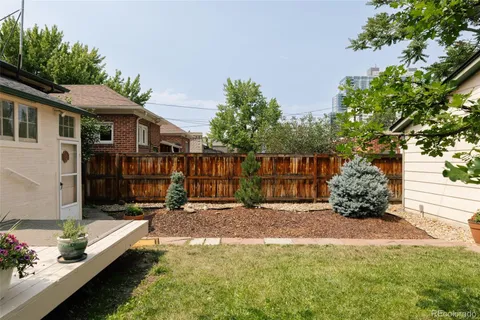 $795,000 | 210 South Emerson Street, Denver, CO 80209