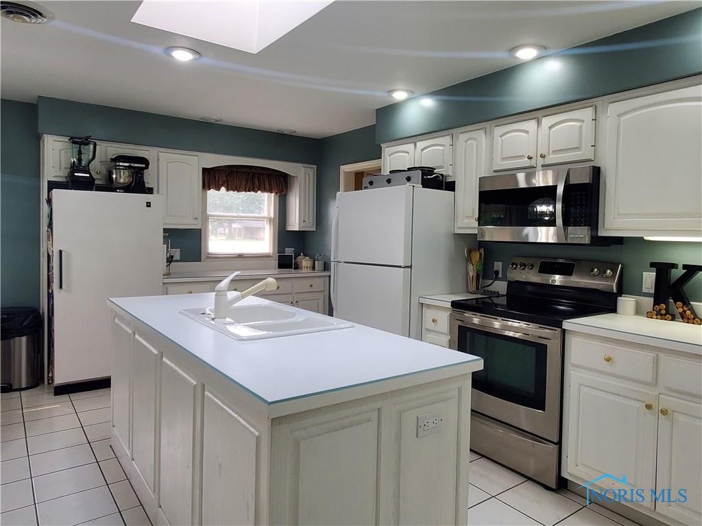 301 Maywinn Road Defiance, OH 43512 - Photo 3 of 32 Gallery Image 3