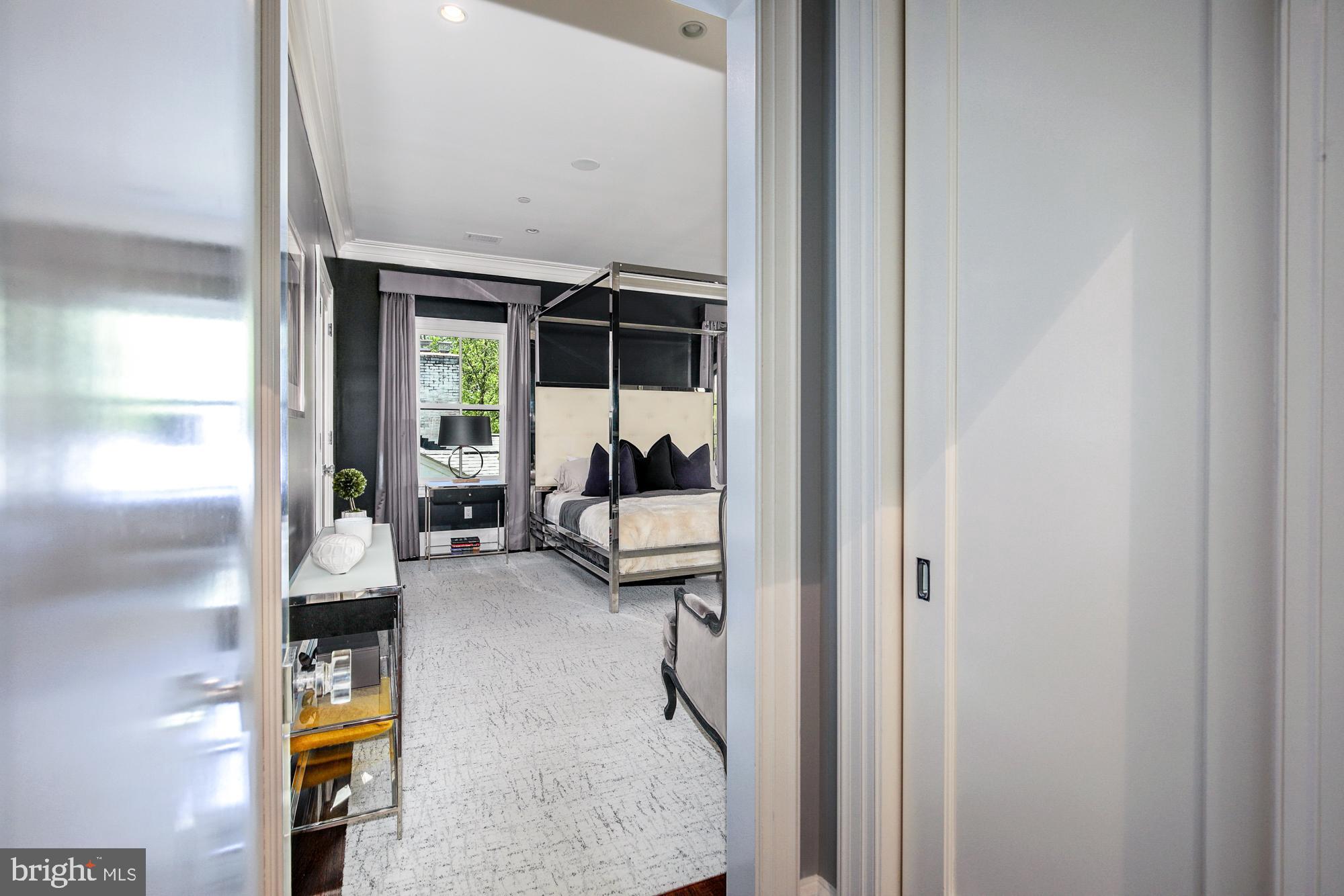 5605 Durbin Road Bethesda, MD 20814 - Photo 42 of 75