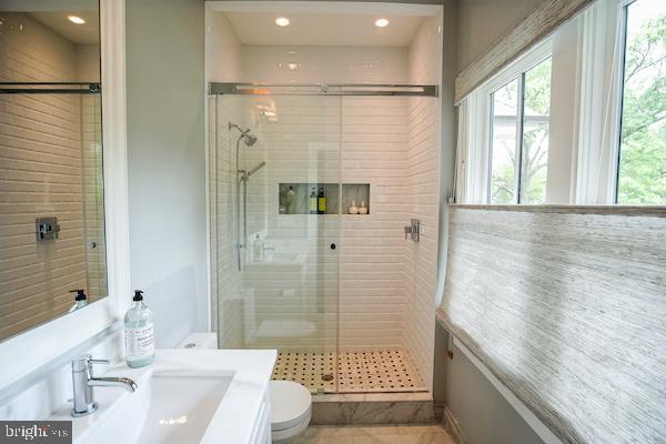 5605 Durbin Road Bethesda, MD 20814 - Photo 59 of 75