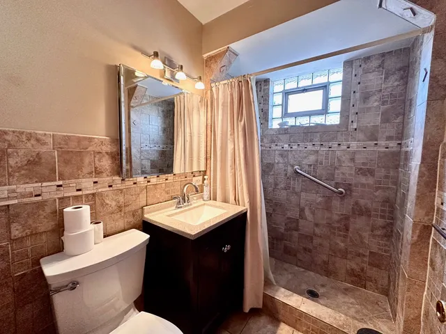 $329,900 | 4131 West 81st Place, Chicago, IL 60652