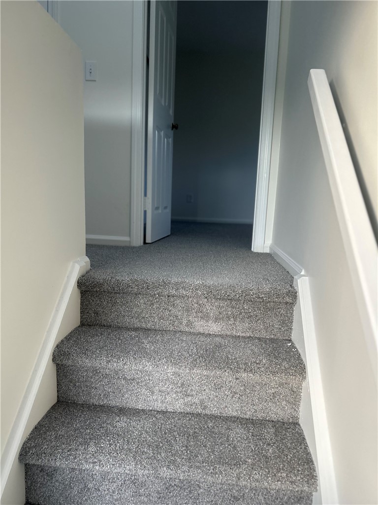 694 Broadway Rochester, NY 14607 - Photo 12 of 22