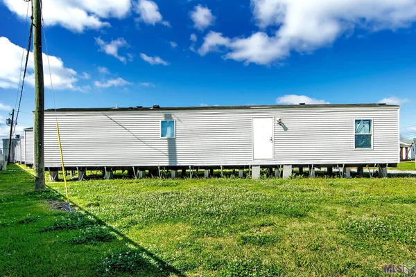 $790,000 | 1462 Ellender Street, Houma, LA 70363