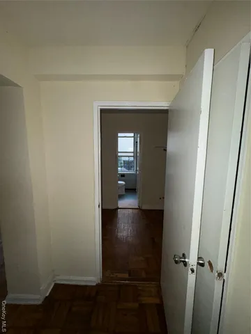 $124,900 | 2255 Cruger Avenue, Unit 1B | Bronxwood