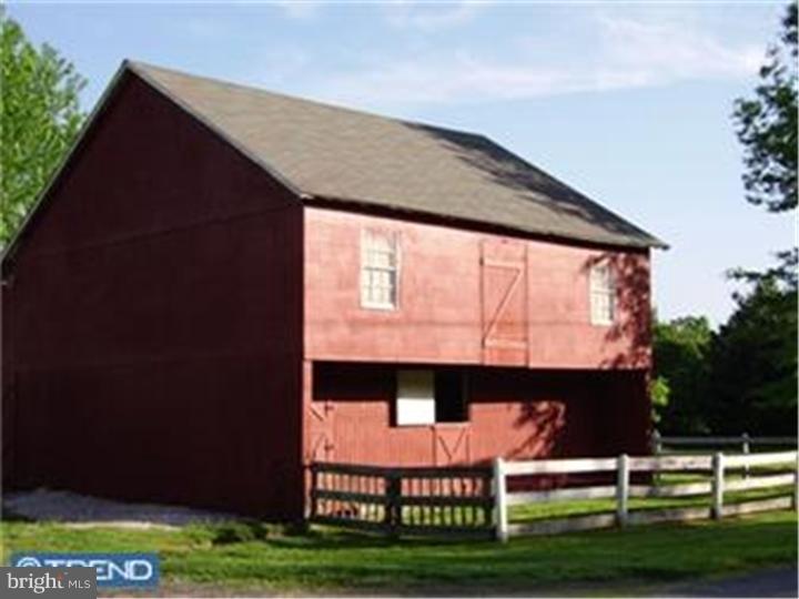 52 Hunter Forge Road Barto, PA 19504 - Photo 3 of 12 Gallery Image 3