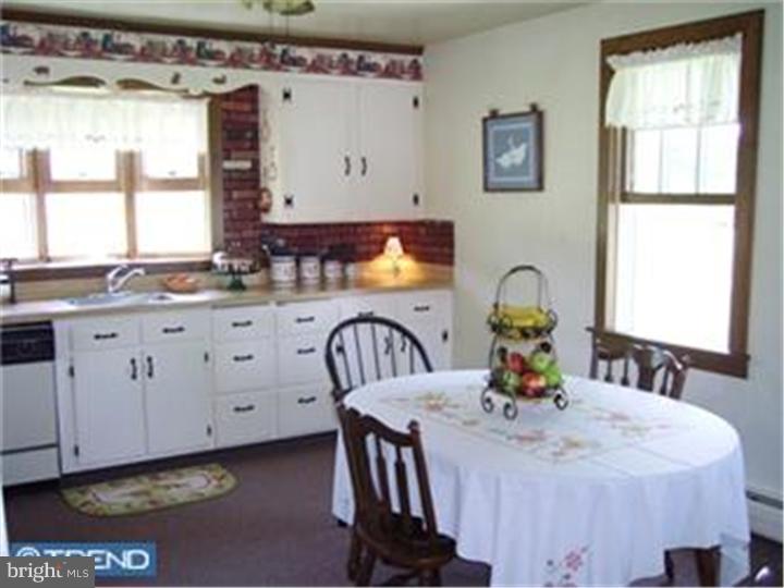 52 Hunter Forge Road Barto, PA 19504 - Photo 10 of 12 Gallery Image 10