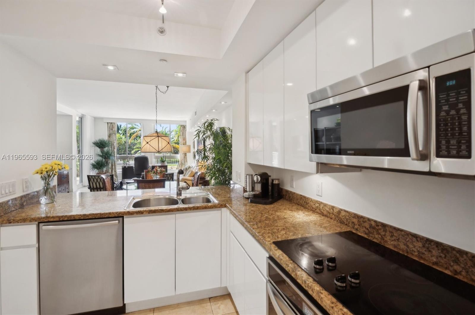 765 Crandon Boulevard, Unit 111 Key Biscayne, FL 33149 - Photo 8 of 24