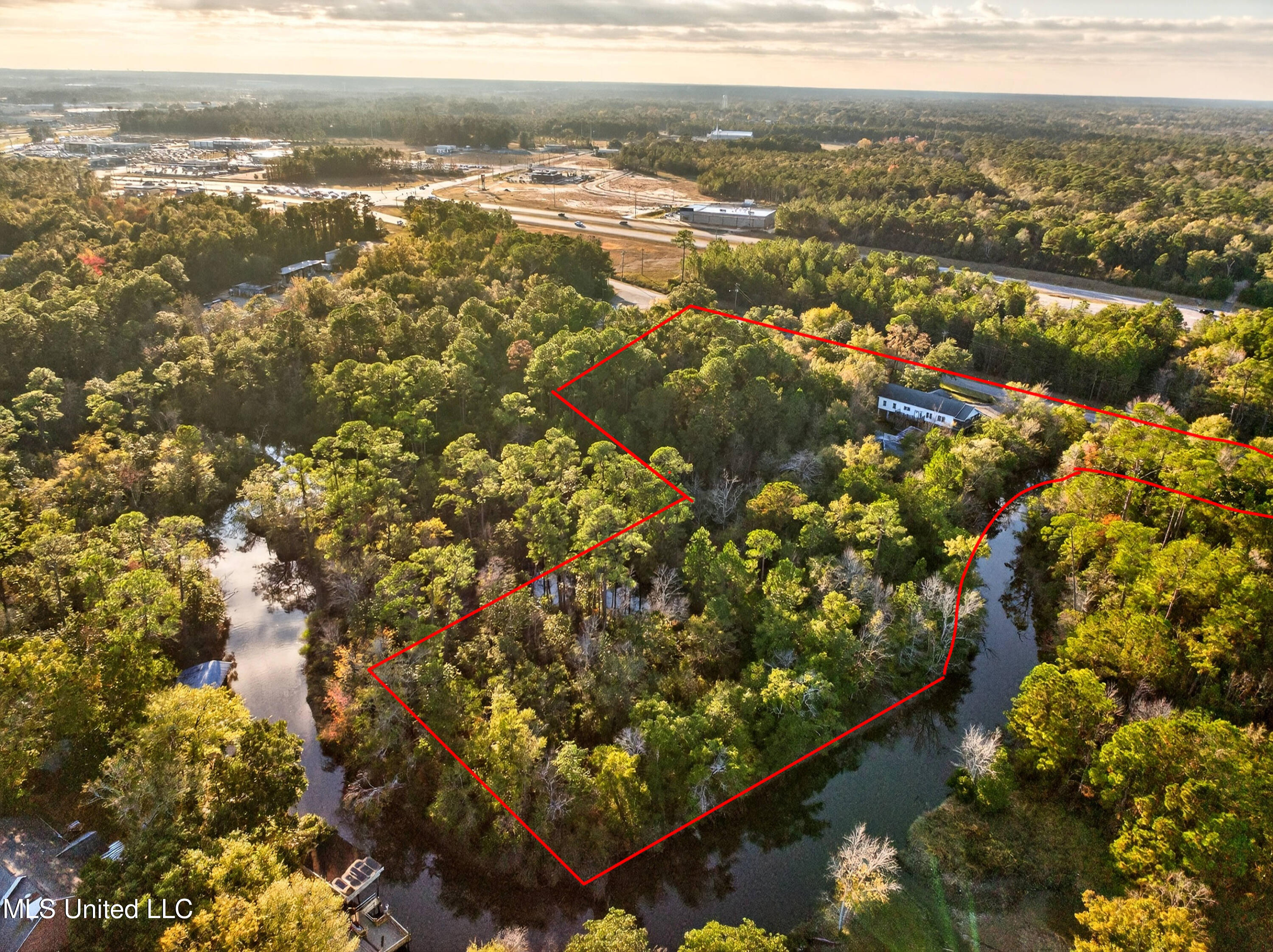 11414 Lorraine Road Gulfport, MS 39503 - Photo 2 of 84 11414LorraineRd-71