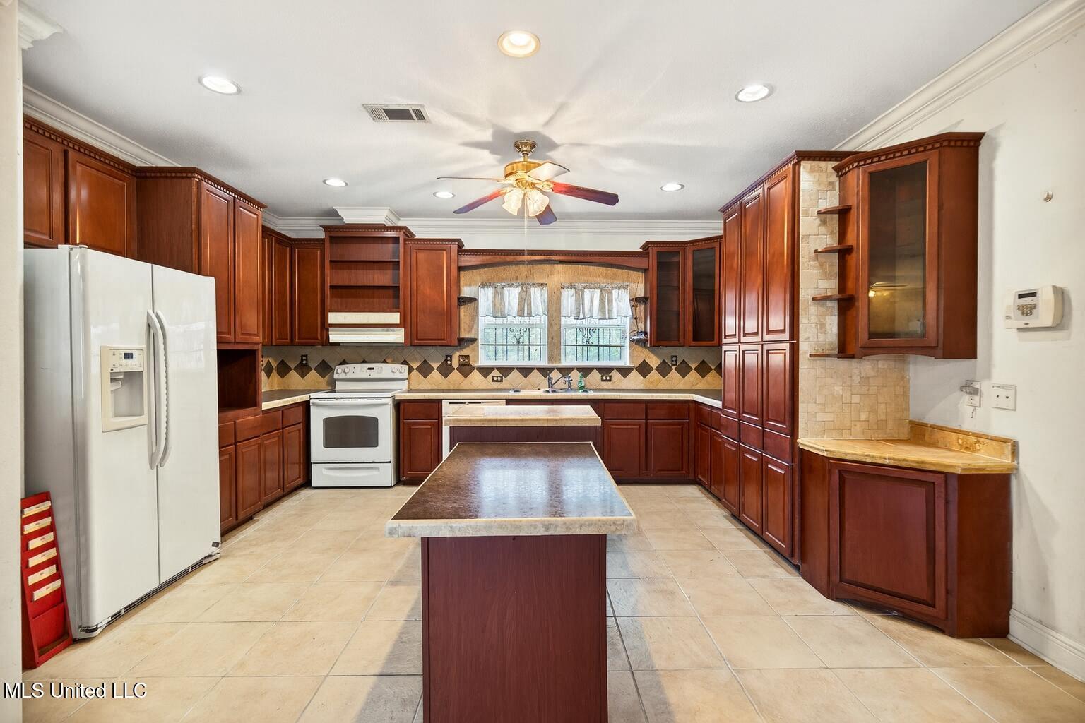 11414 Lorraine Road Gulfport, MS 39503 - Photo 5 of 84 11414LorraineRd-1 (1)