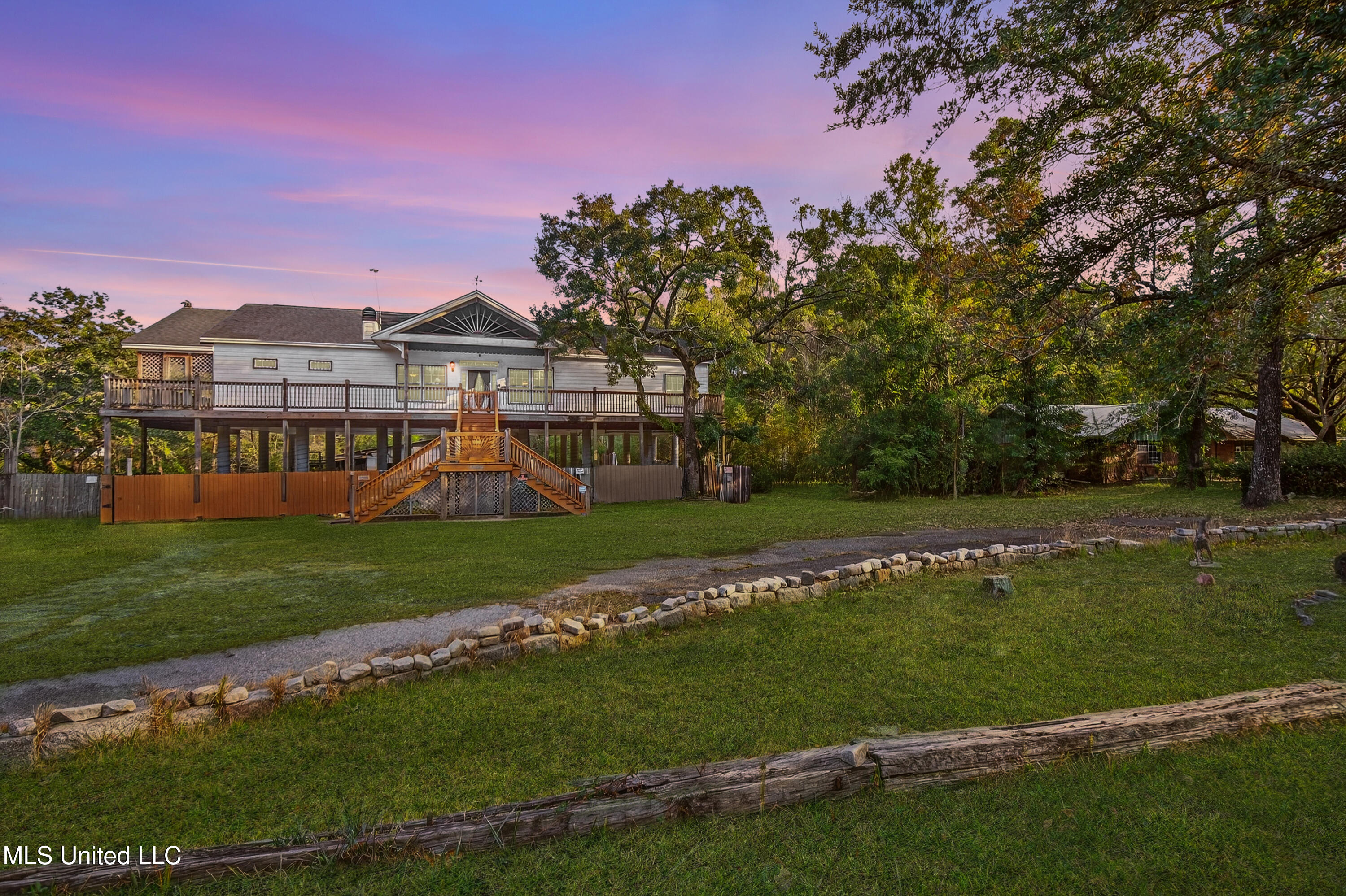 11414 Lorraine Road Gulfport, MS 39503 - Photo 71 of 84 11414LorraineRd-5 (1)