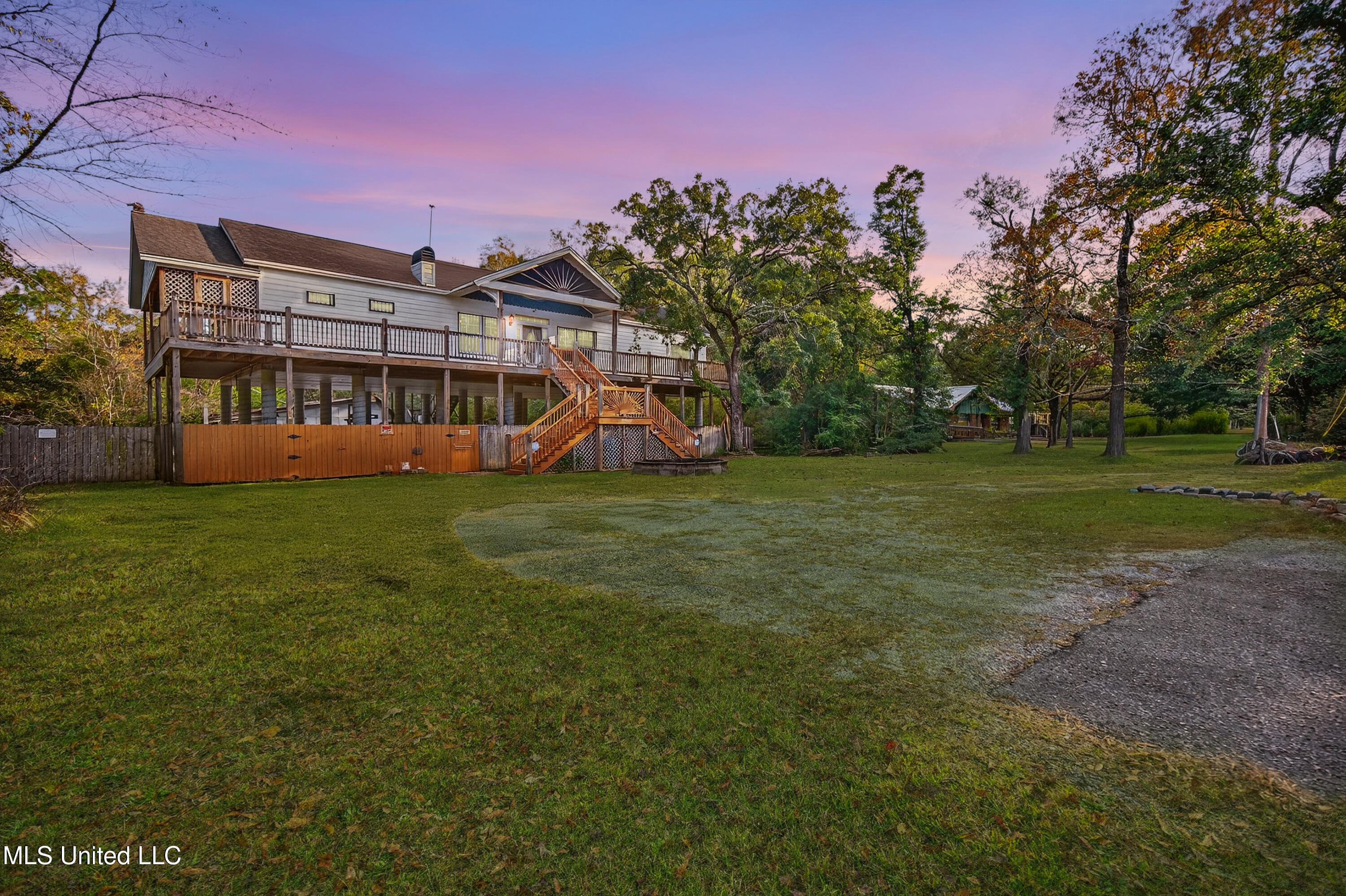 11414 Lorraine Road Gulfport, MS 39503 - Photo 72 of 84 11414LorraineRd-6 (1)