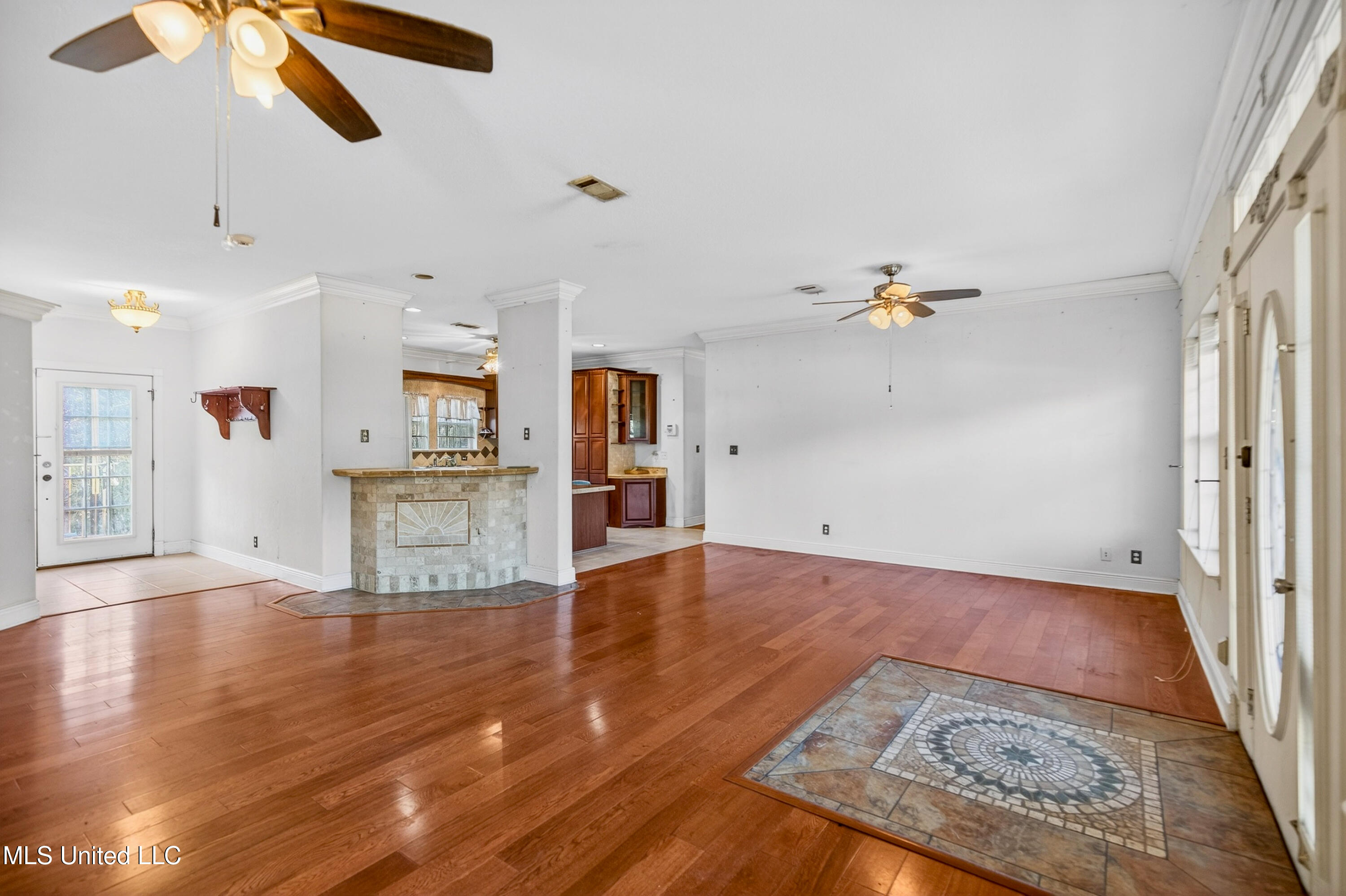 11414 Lorraine Road Gulfport, MS 39503 - Photo 10 of 84 11414LorraineRd-9 (1)