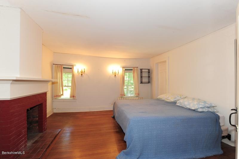 685 North Undermountain Road Sheffield, MA 01257 - Photo 21 of 30 bedroom 1 with fireplace