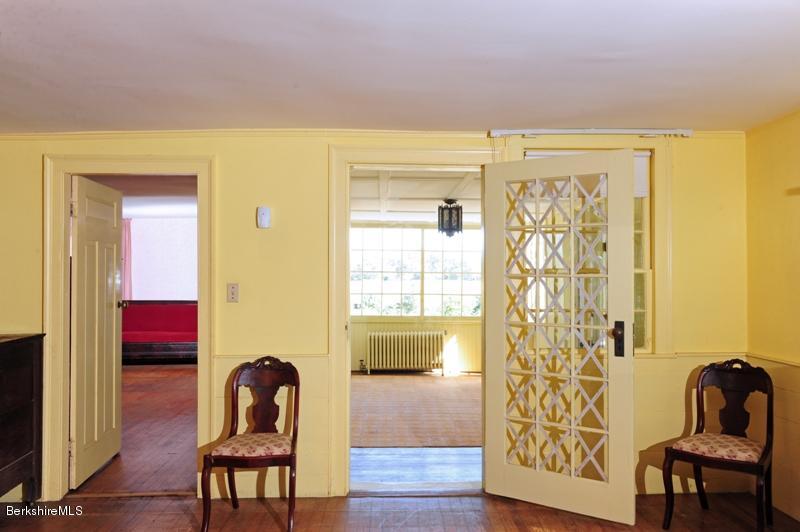 685 North Undermountain Road Sheffield, MA 01257 - Photo 8 of 30 view to foyer