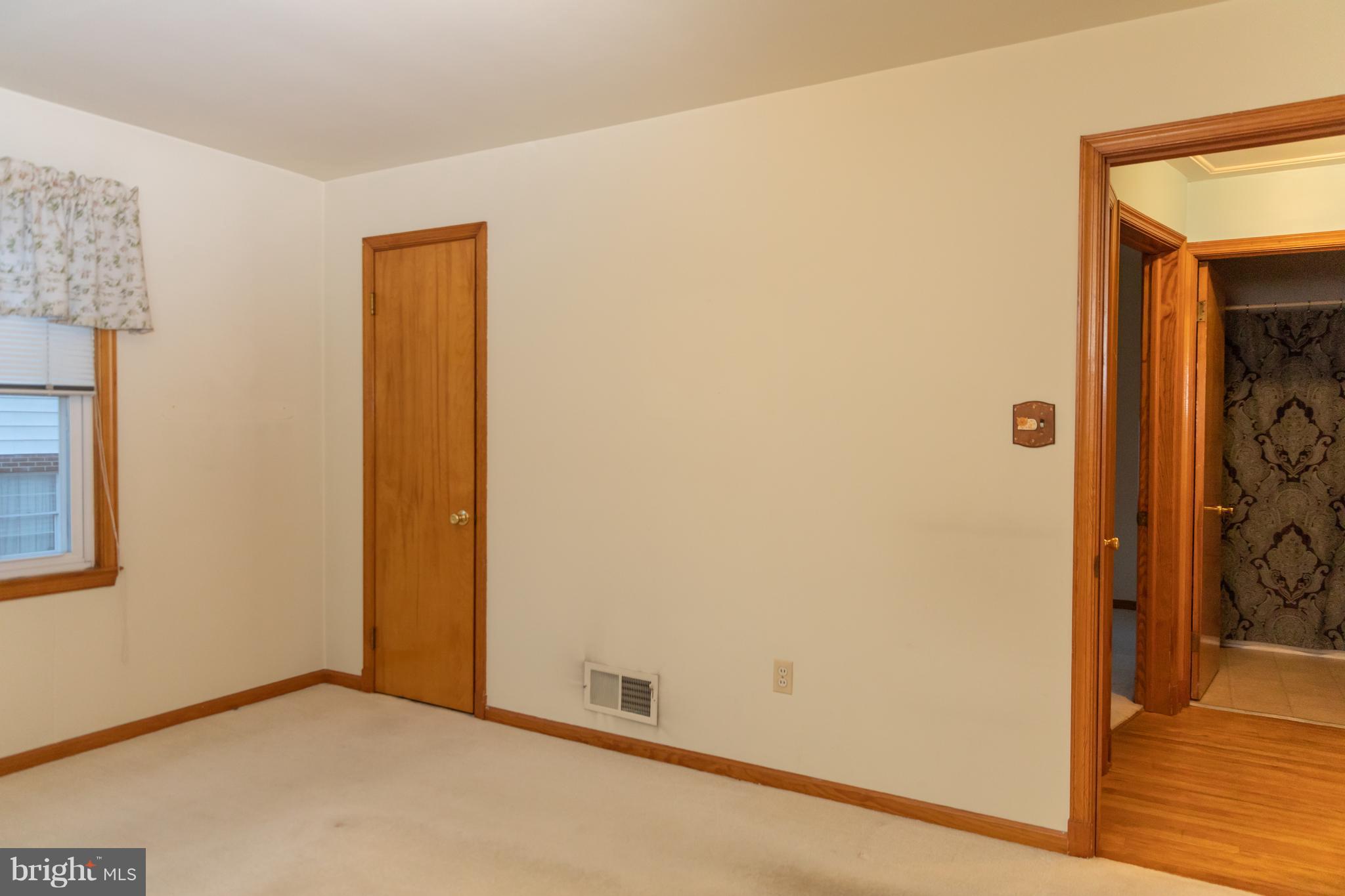 400 Sycamore Road Linthicum Heights, MD 21090 - Photo 17 of 32