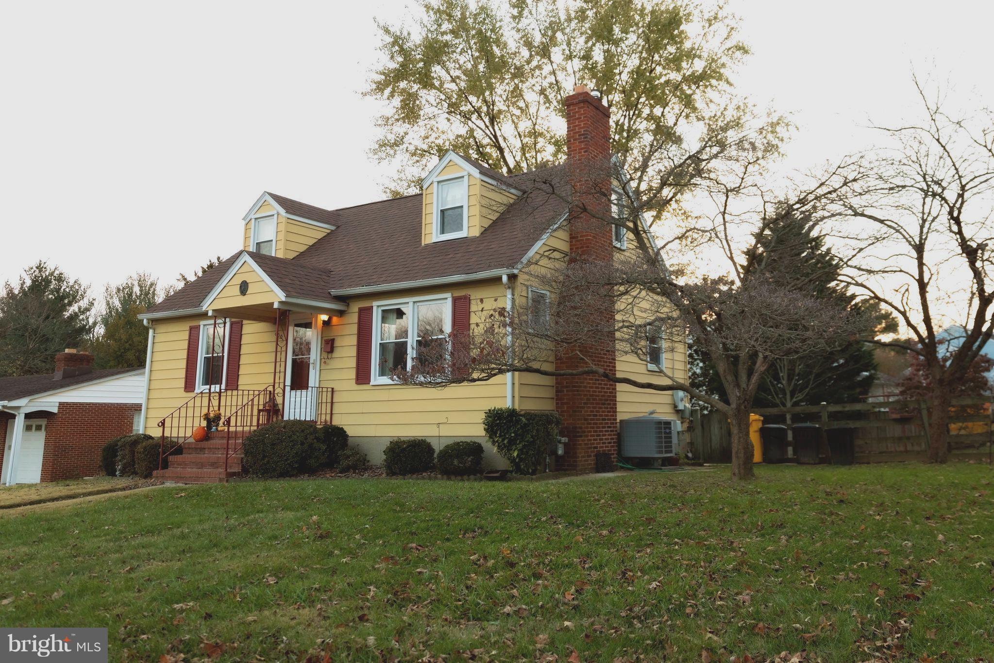 400 Sycamore Road Linthicum Heights, MD 21090 - Photo 3 of 32