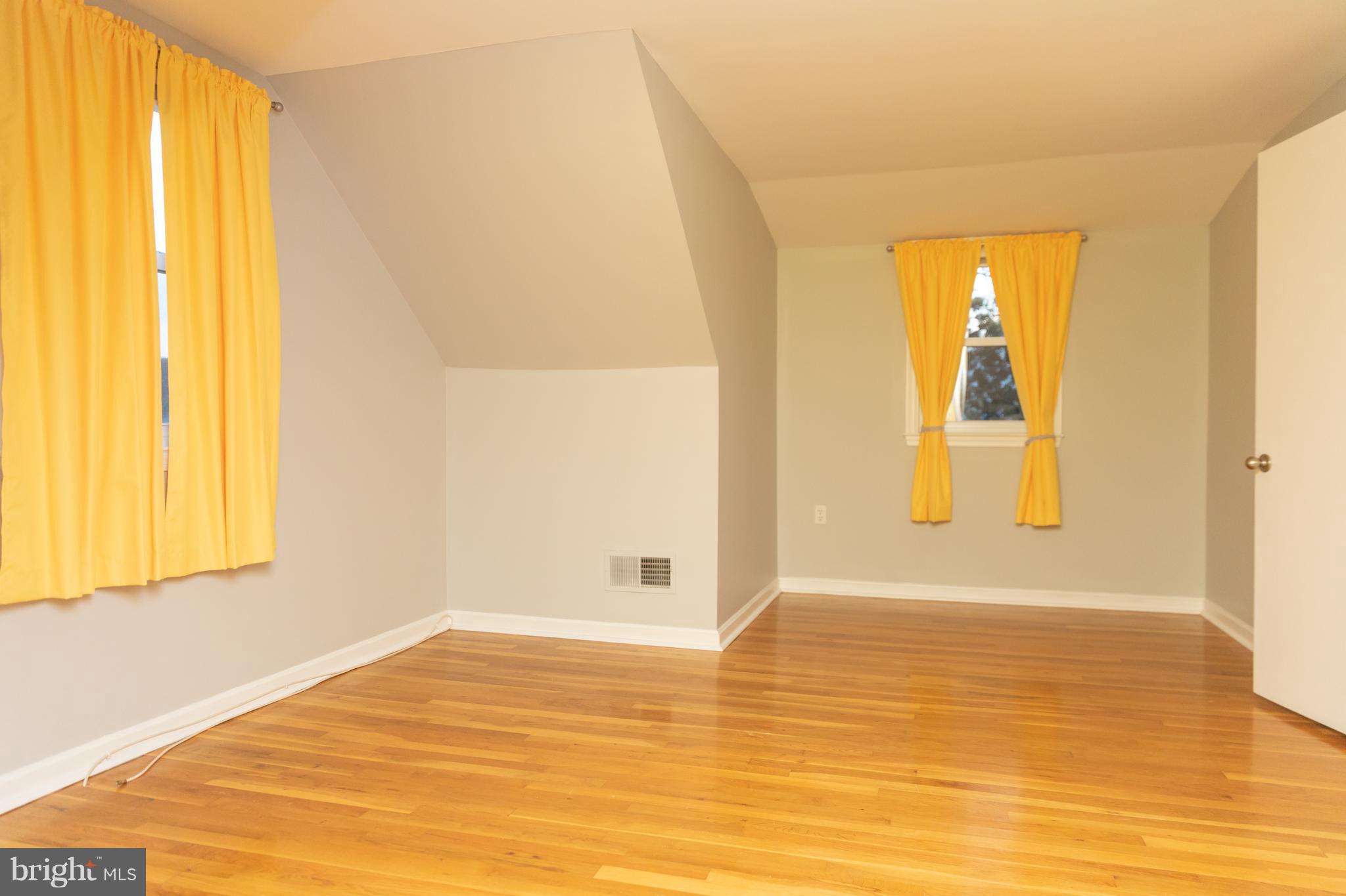 400 Sycamore Road Linthicum Heights, MD 21090 - Photo 22 of 32
