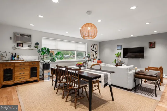 $4,100 | 48 Llanfair Road, Unit 7, Ardmore, PA 19003