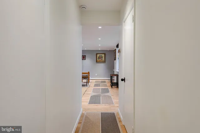 $4,100 | 48 Llanfair Road, Unit 7, Ardmore, PA 19003