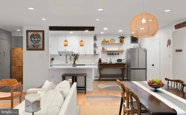 $4,100 | 48 Llanfair Road, Unit 7, Ardmore, PA 19003