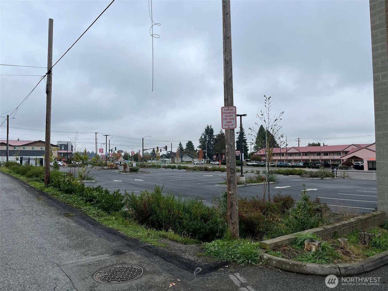 1216 North Broadway Everett, WA 98201 - Photo 2 of 10