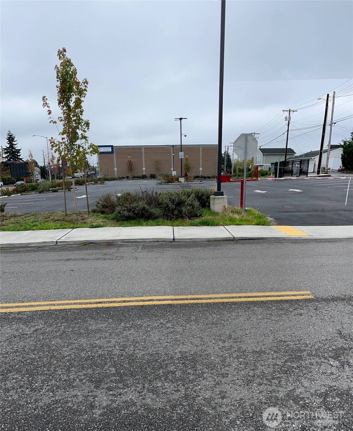 1216 North Broadway Everett, WA 98201 - Photo 4 of 10