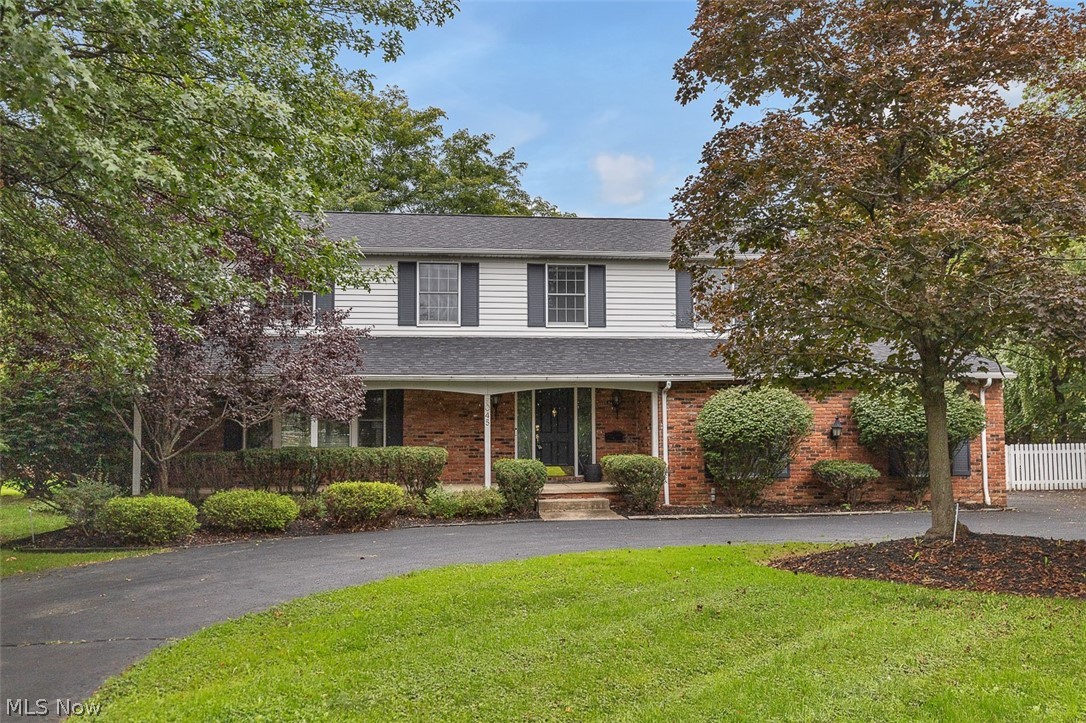 5045 Clubside Road Lyndhurst, OH 44124 - Photo 1 of 46 Gallery Image 1