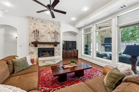 $799,000 | 23011 Creek Park Drive, Spring, TX 77389