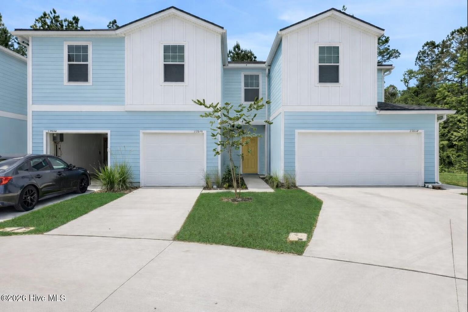 Photos of similar home.