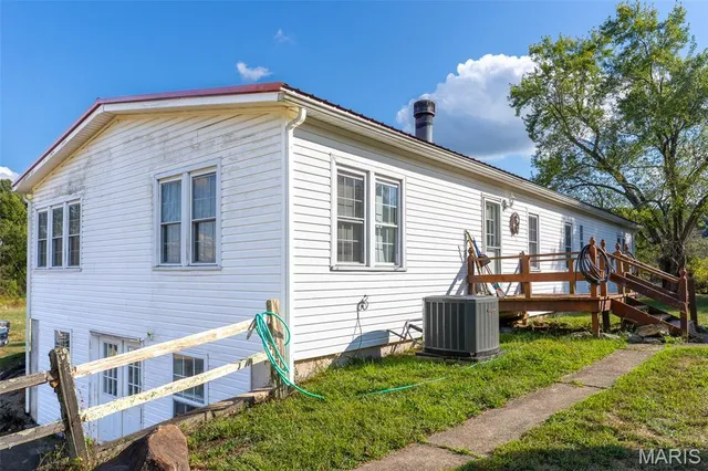 $860,000 | 655 County Road 930, Bunker, MO 63629