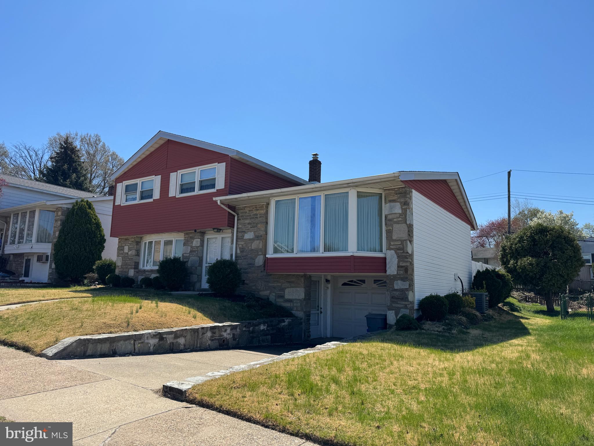 3814 Brookview Road Philadelphia, PA 19154 - Photo 1 of 13 Exterior Front