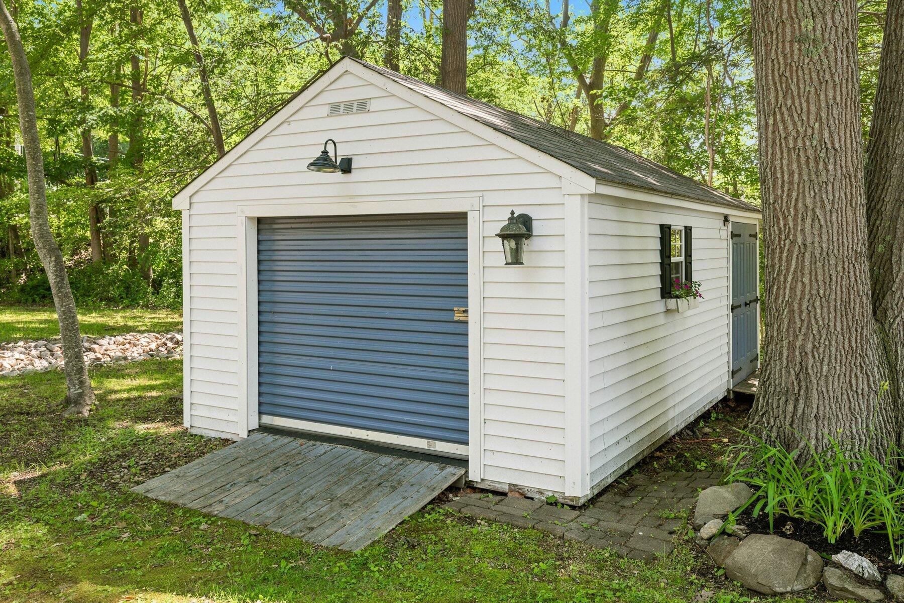 136 Martin Road Kittery, ME 03904 - Photo 33 of 39 014_seacoastrephoto-113_620