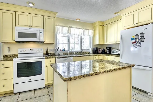 $550,000 | 224 Darling Road, Keene, NH 03431