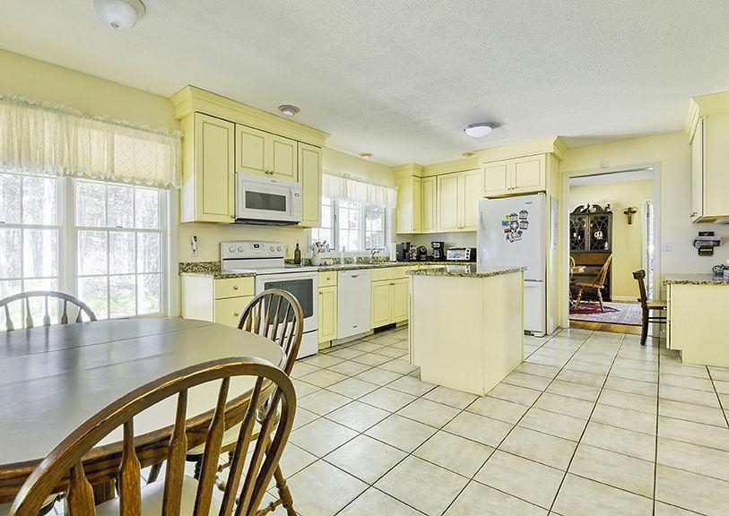 224 Darling Road Keene, NH 03431 - Photo 32 of 37