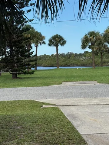 $449,000 | 333 Palm Circle, Flagler Beach, FL 32136