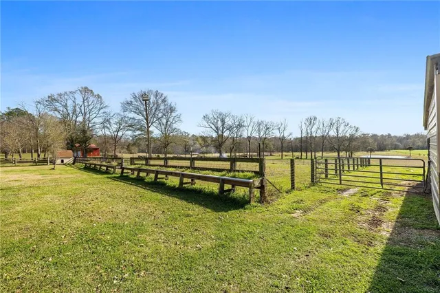 $445,000 | 72636 Highway 1054, Kentwood, LA 70444
