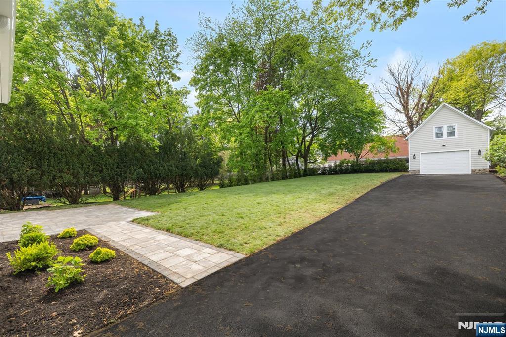 120 Hope Street Ridgewood, NJ 07450 - Photo 31 of 36