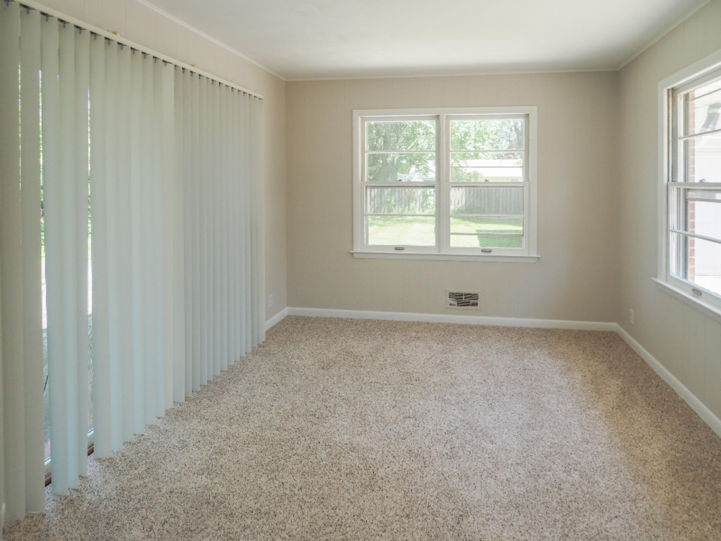 3422 Grace Road Kalamazoo, MI 49006 - Photo 10 of 21 3422 Grace Rd-110